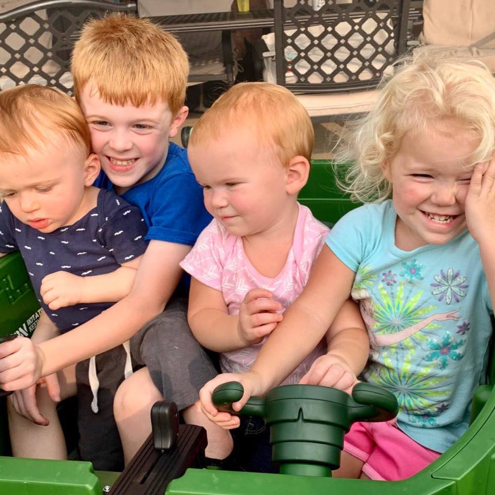 Meet your Posher, Cathy